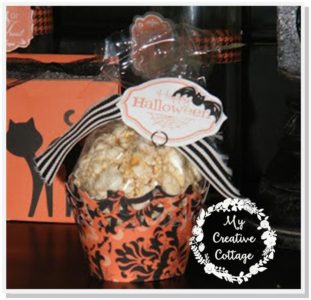Popcorn ball in cupcake wrapper_Cricut_My Creative Cottage