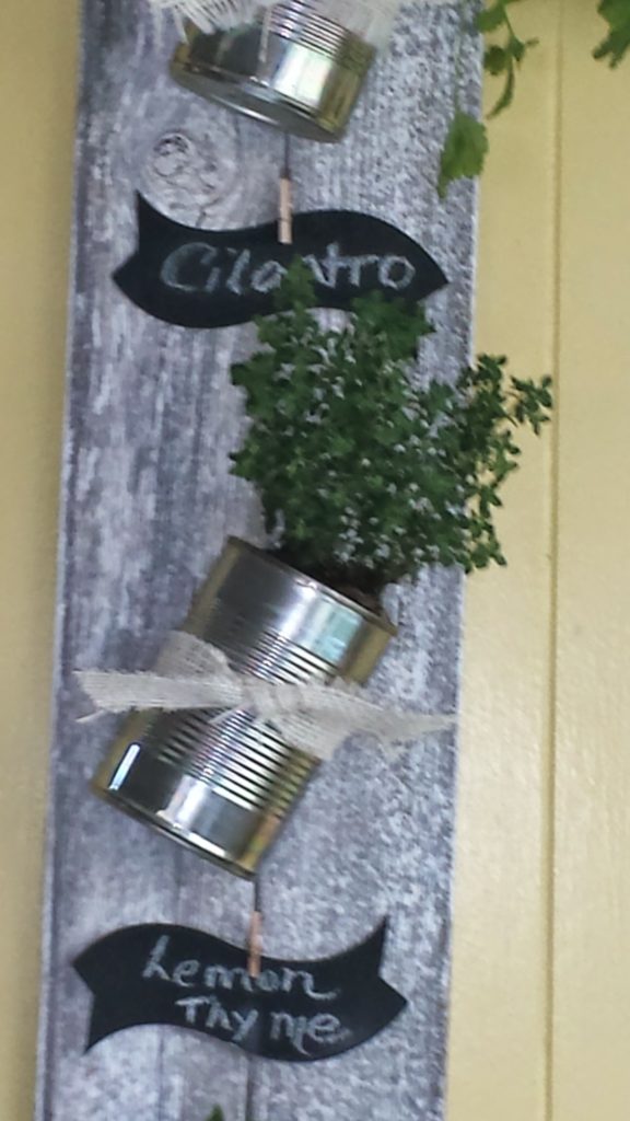 Barn wood Heb Holder made with Cricut Explore